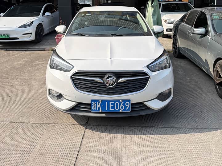 Фото 2 - Buick Excelle