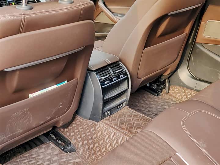 Фото 9 - BMW 5 Series