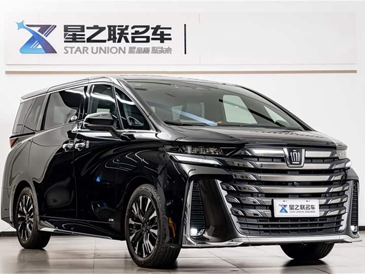 Фото 6 - Toyota Vellfire