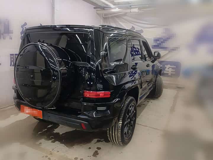 Фото 7 - Tank 700 Hybrid