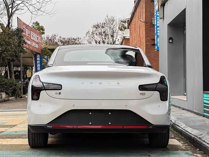 Фото 4 - XPeng Mona M03