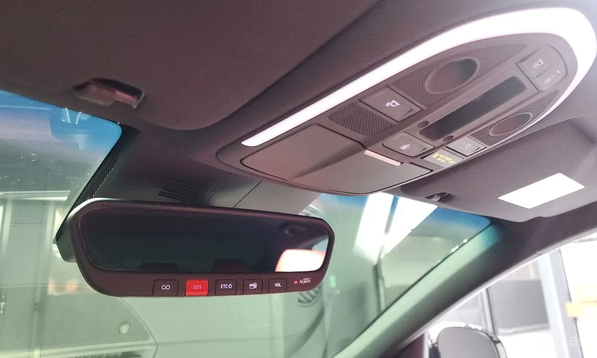 Genesis G70 2020 Gasoline 3.3T 2WD
