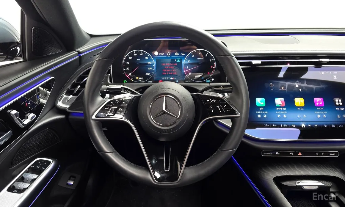 Mercedes-Benz E-Class 2024 E200 Avantgarde