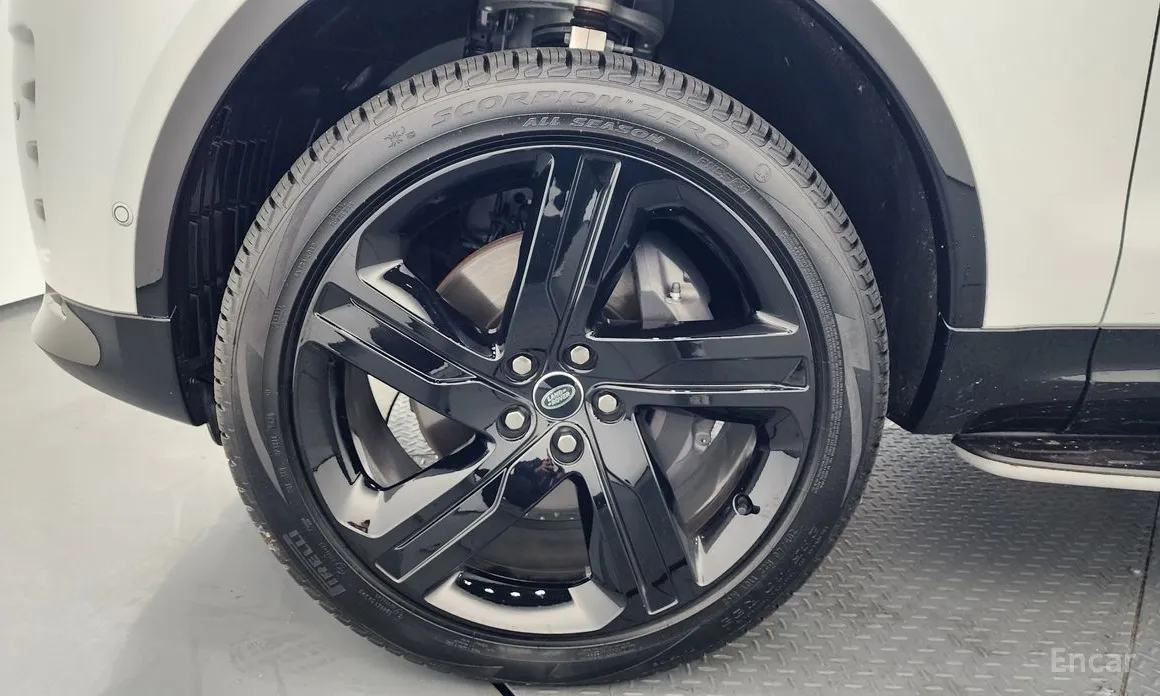 Фото 5 - Land Rover Discovery