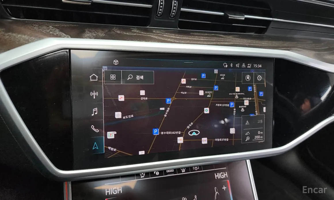 Фото 14 - Audi A6