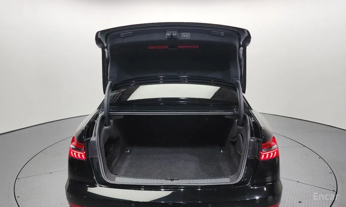 Фото 20 - Audi A6