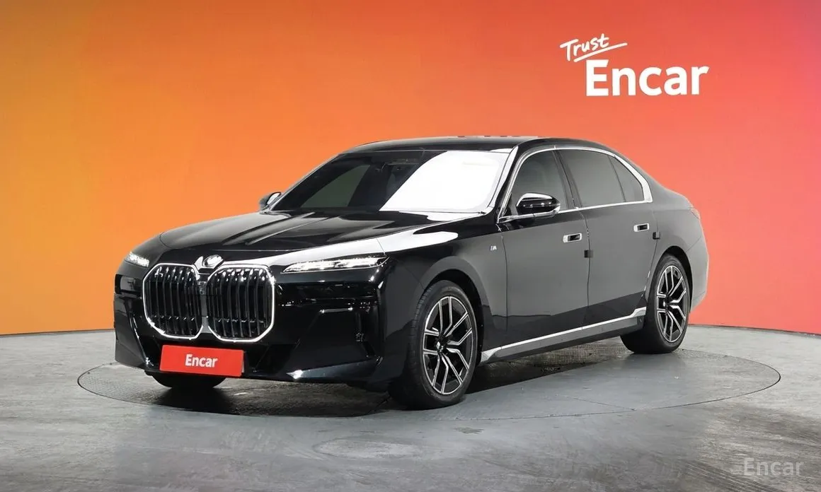 Фото 1 - BMW 7 Series