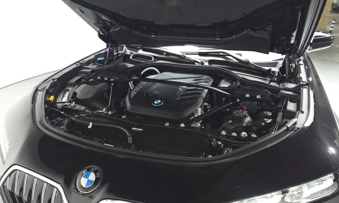 Фото 6 - BMW 7 Series