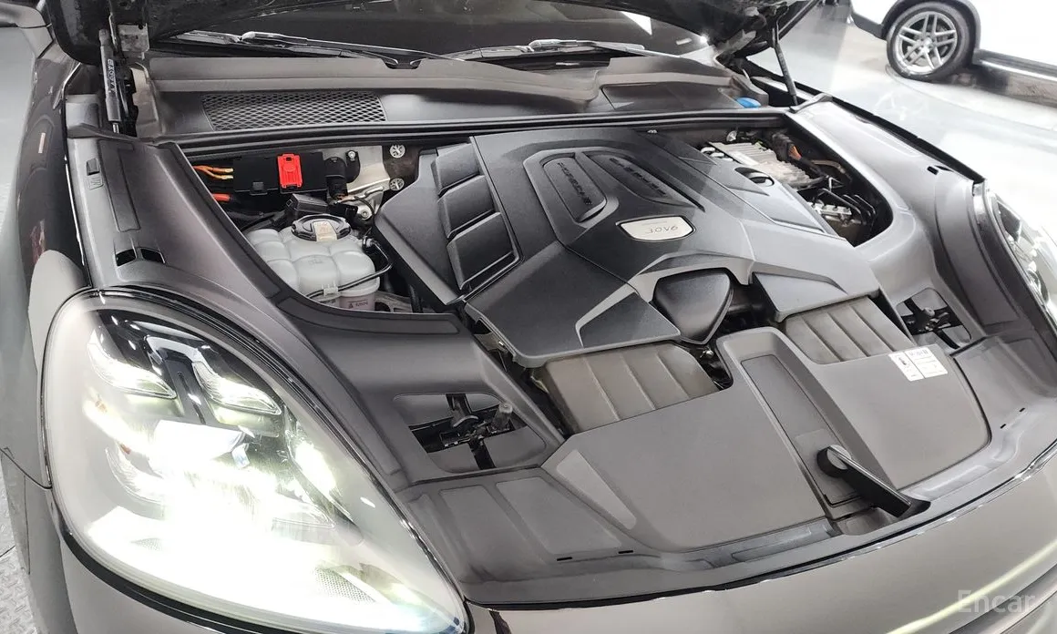 Фото 6 - Porsche Cayenne