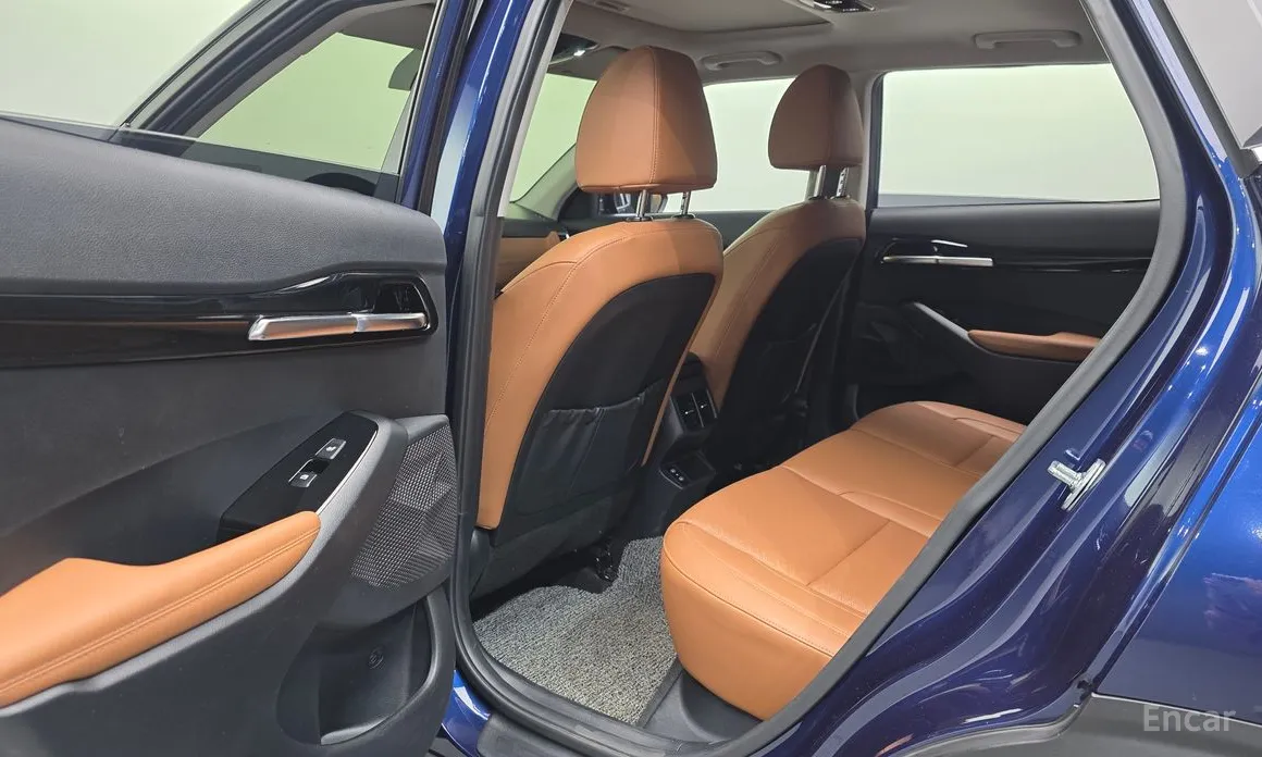 Фото 17 - Kia Seltos