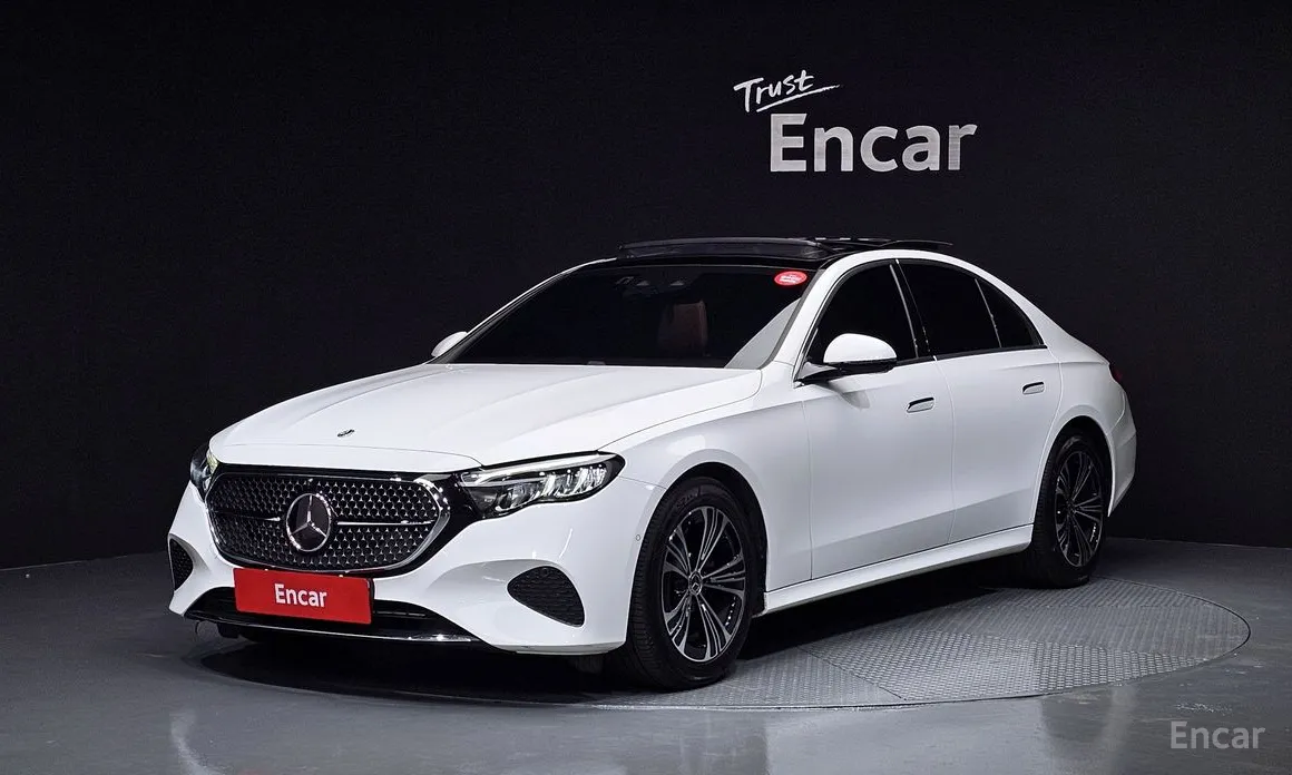 Фото 1 - Mercedes-Benz E-Class