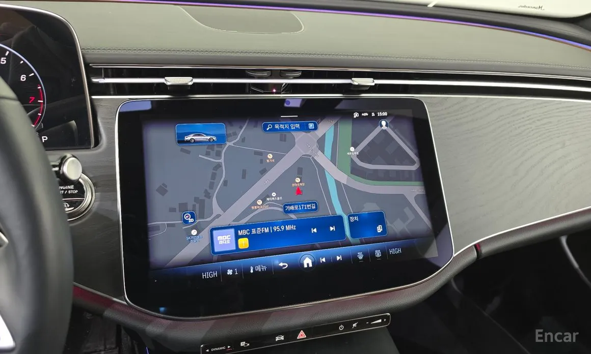 Фото 14 - Mercedes-Benz E-Class