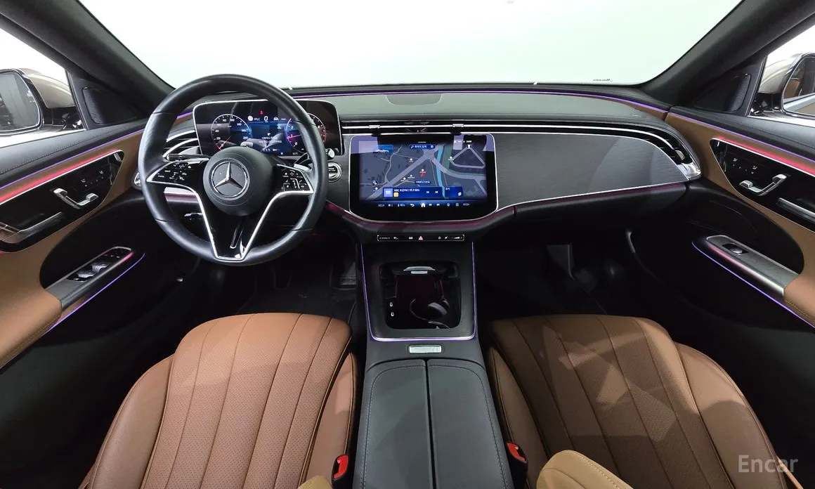 Фото 7 - Mercedes-Benz E-Class