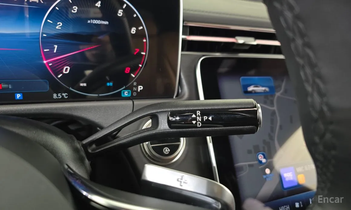 Фото 9 - Mercedes-Benz E-Class