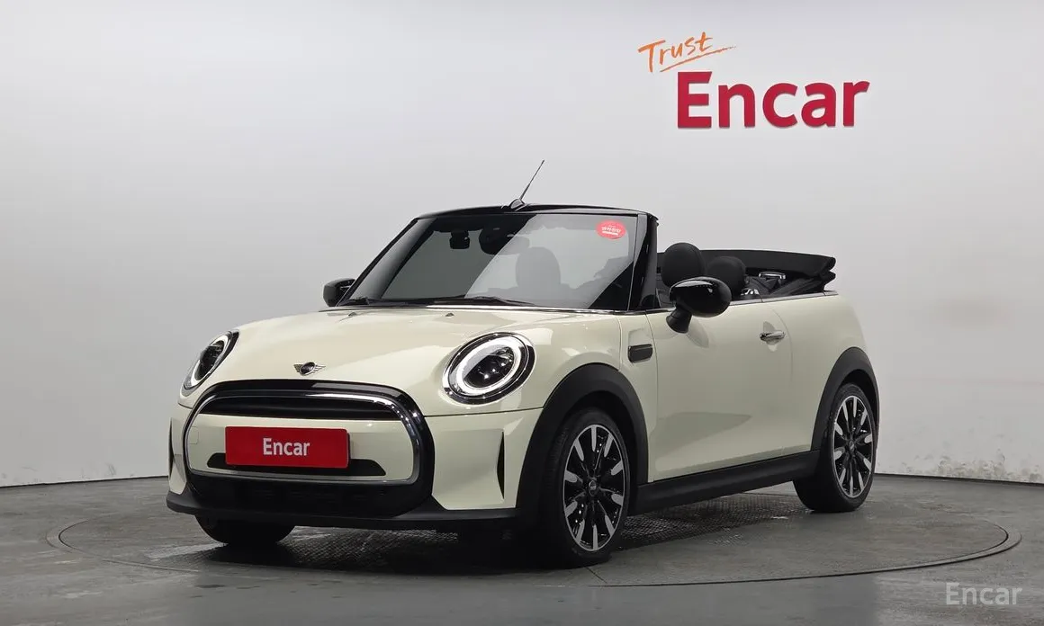 Фото 1 - Mini Cooper Convertible