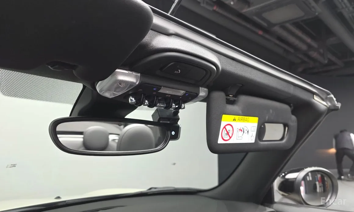 Фото 19 - Mini Cooper Convertible