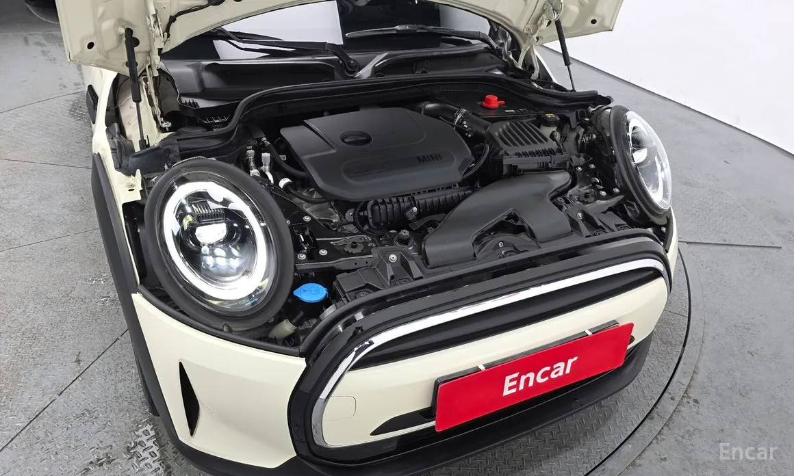 Фото 6 - Mini Cooper Convertible