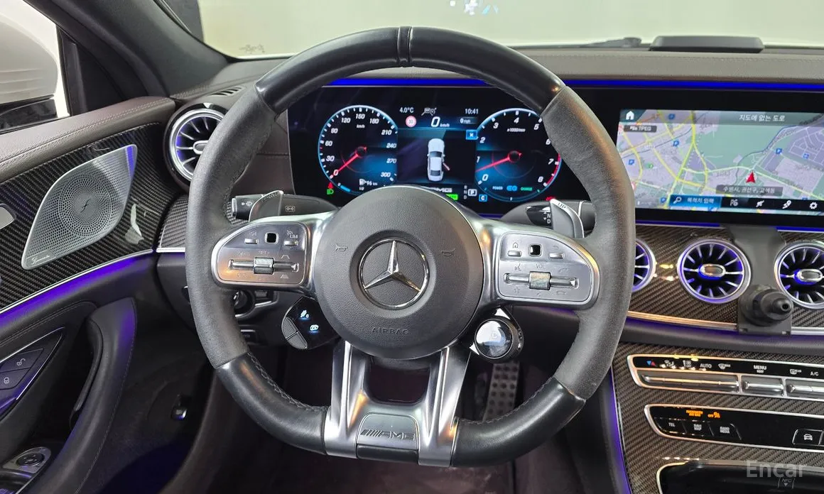 Фото 13 - Mercedes-Benz CLS-Class