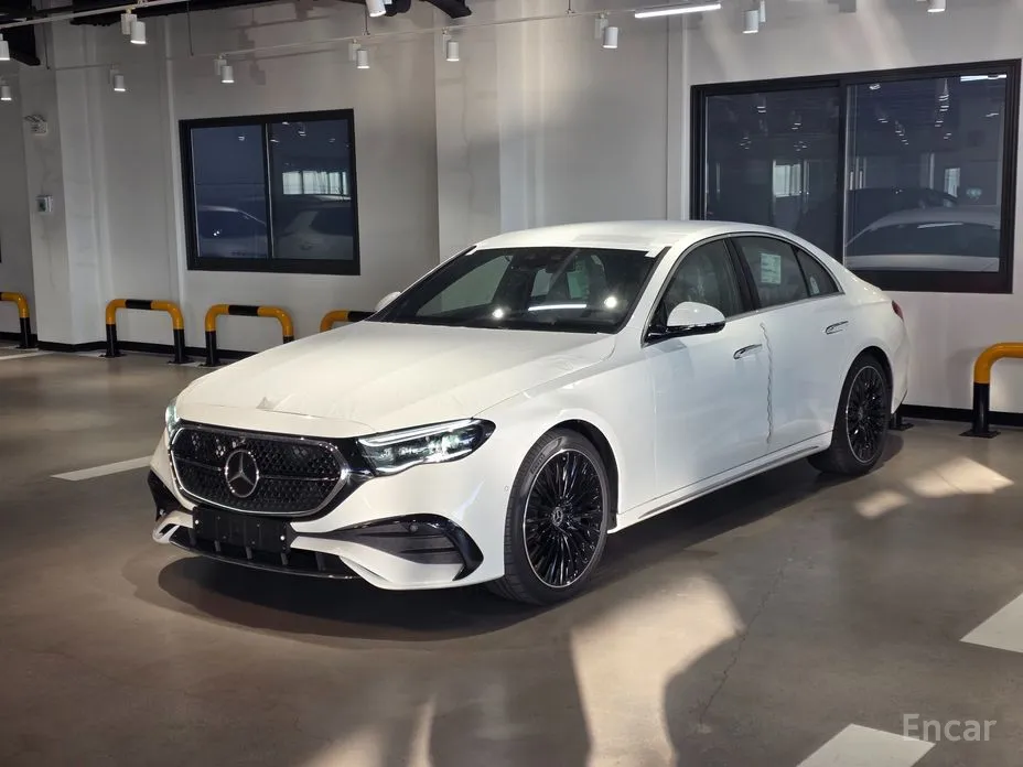 Фото 2 - Mercedes-Benz E-Class