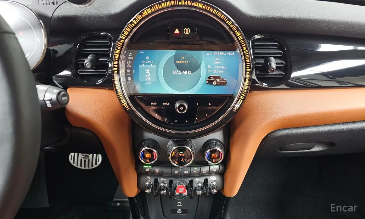 Фото 15 - Mini Cooper