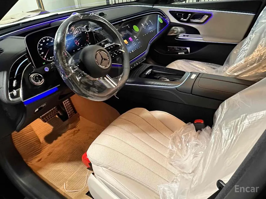 Фото 8 - Mercedes-Benz E-Class