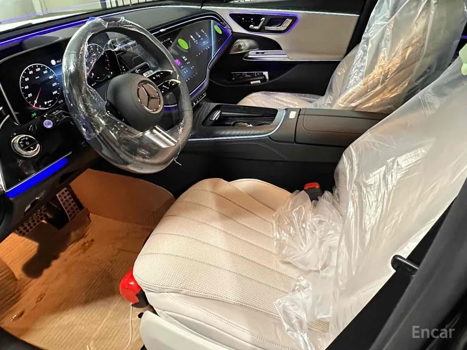 Фото 9 - Mercedes-Benz E-Class