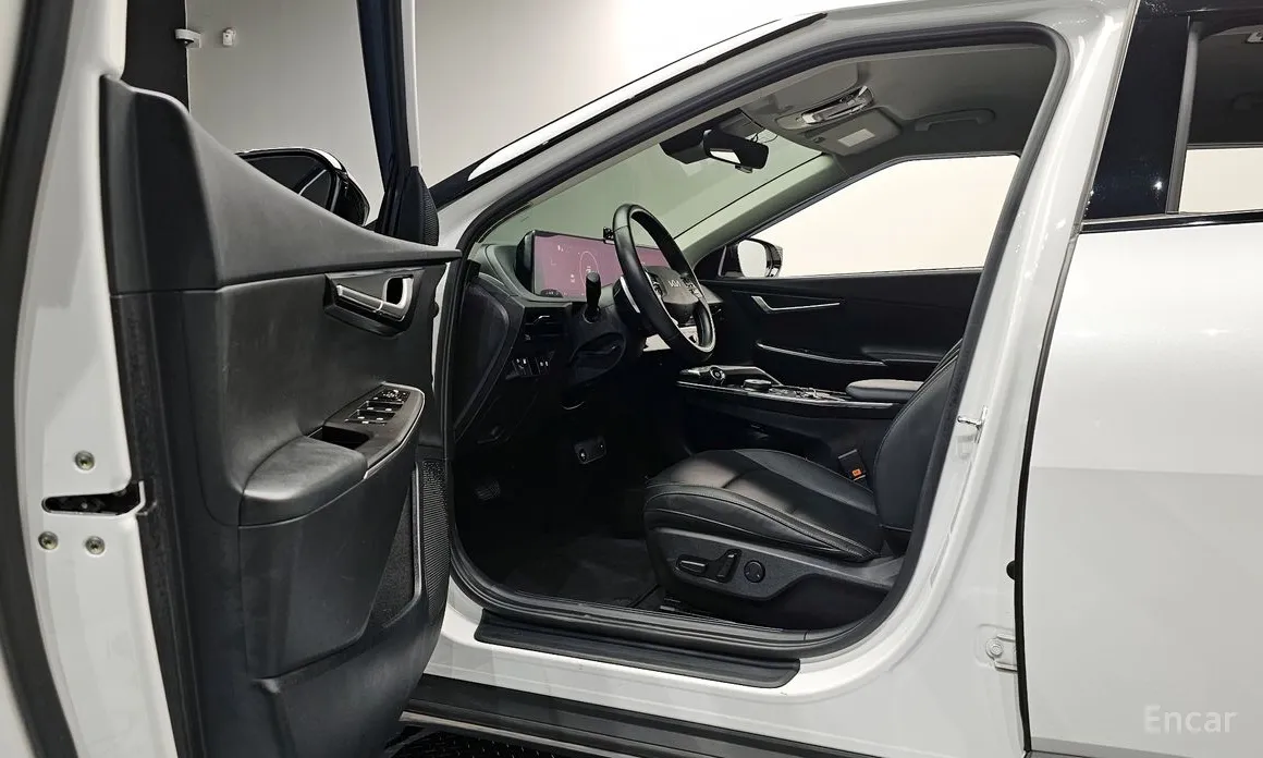 Фото 10 - Kia EV6