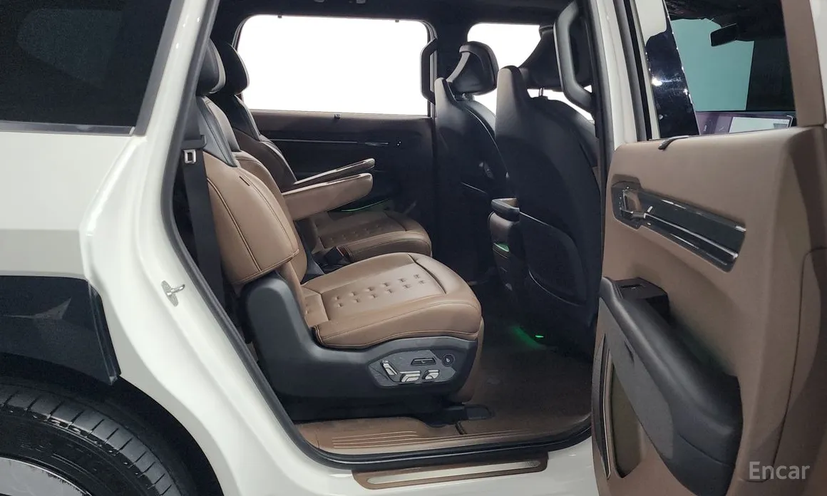 Фото 12 - Kia EV9