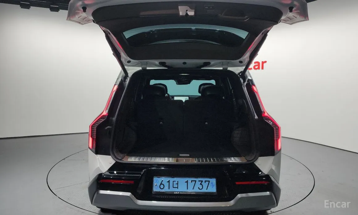 Фото 20 - Kia EV9