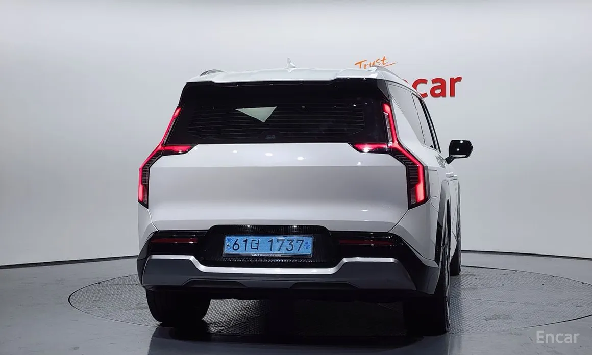 Фото 4 - Kia EV9