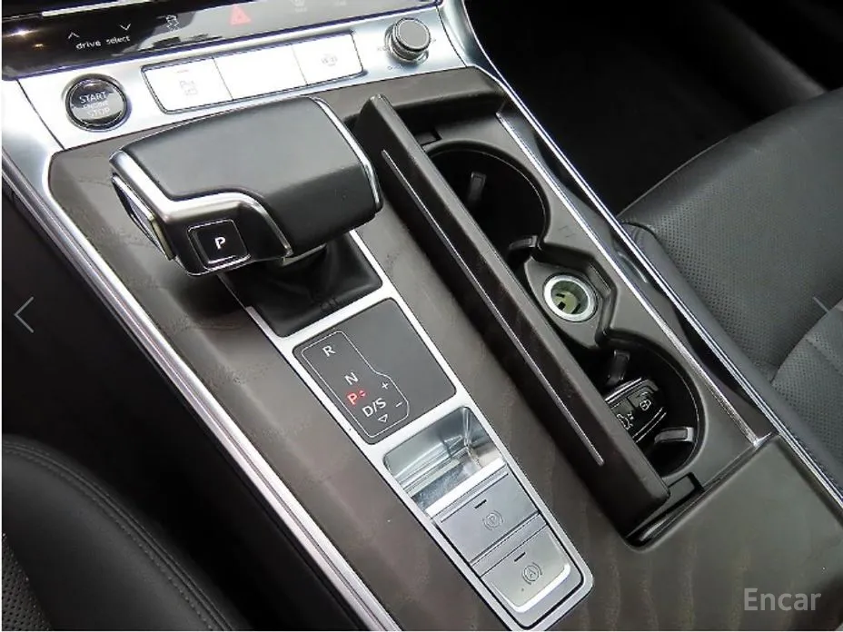 Фото 10 - Audi A6