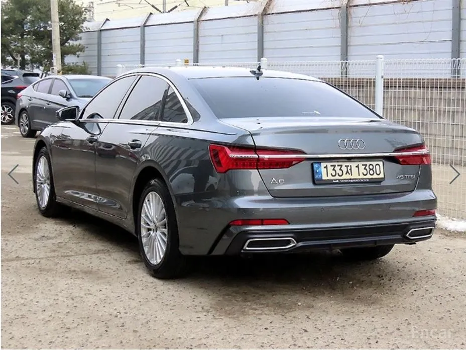 Фото 2 - Audi A6