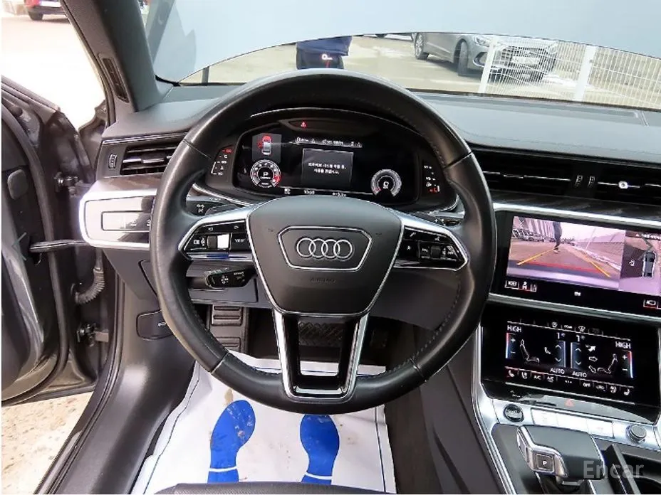 Фото 7 - Audi A6