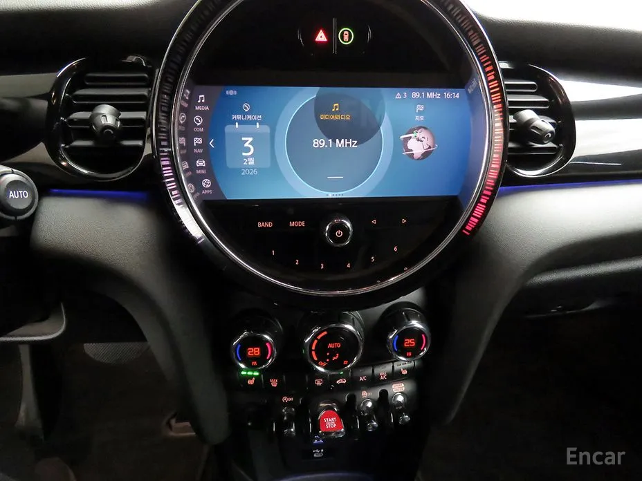 Фото 10 - Mini Cooper Convertible