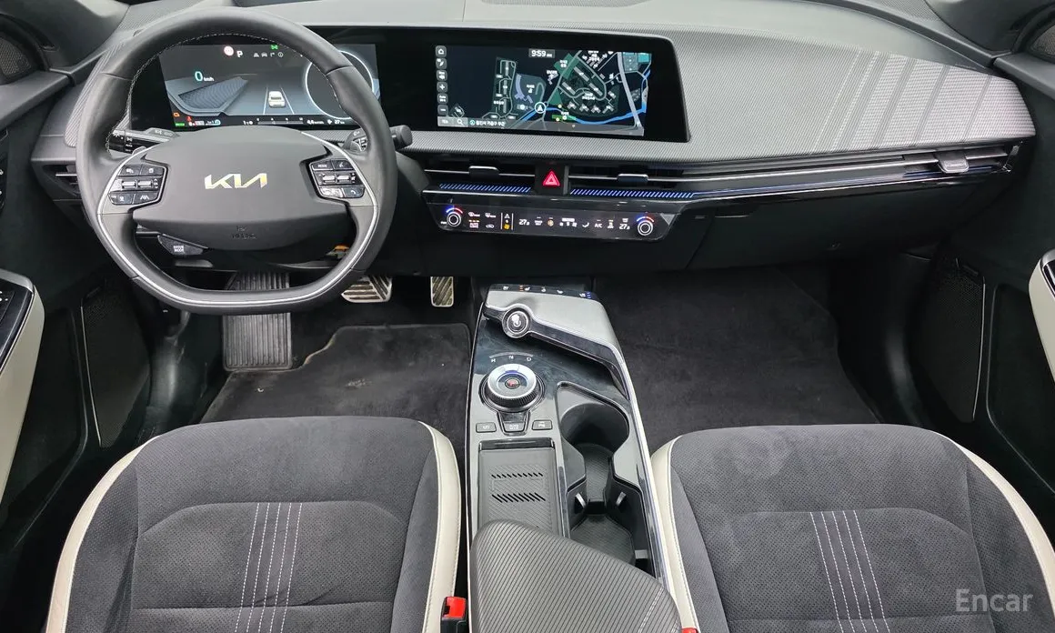 Фото 7 - Kia EV6