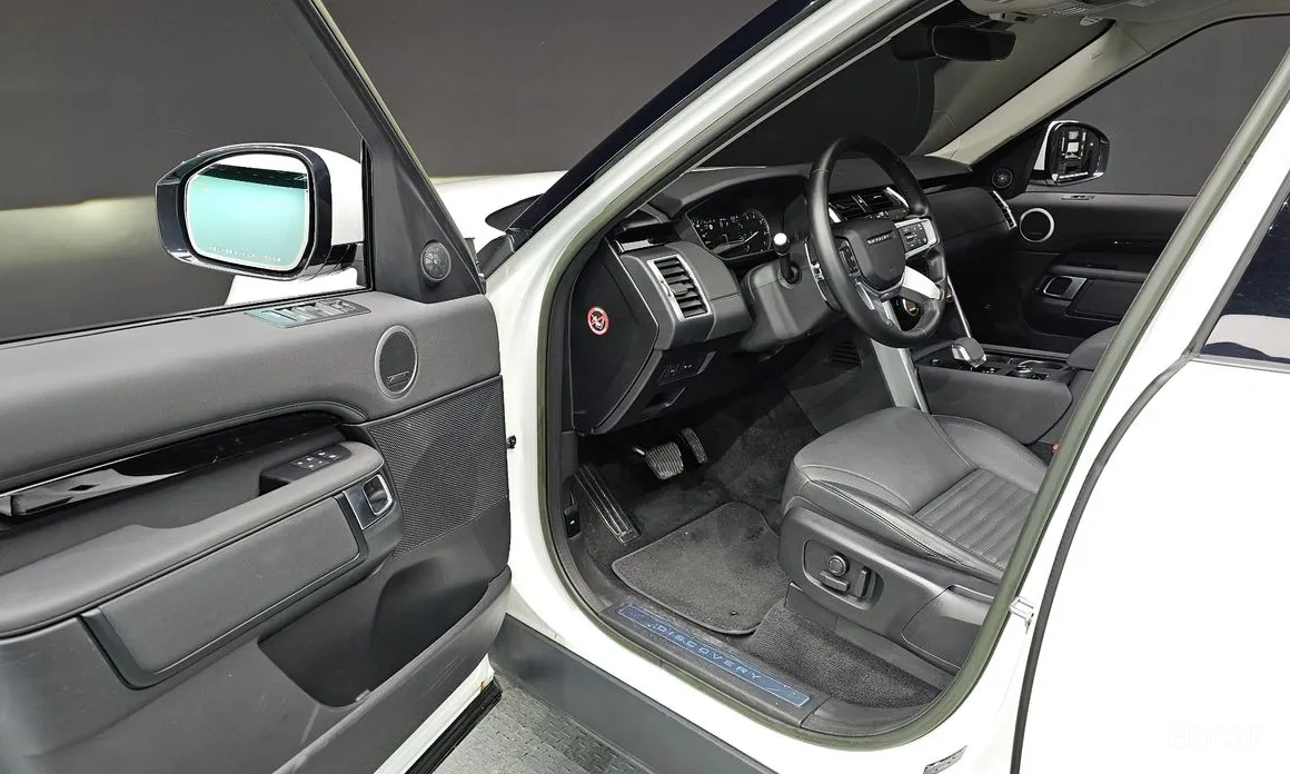 Фото 10 - Land Rover Discovery