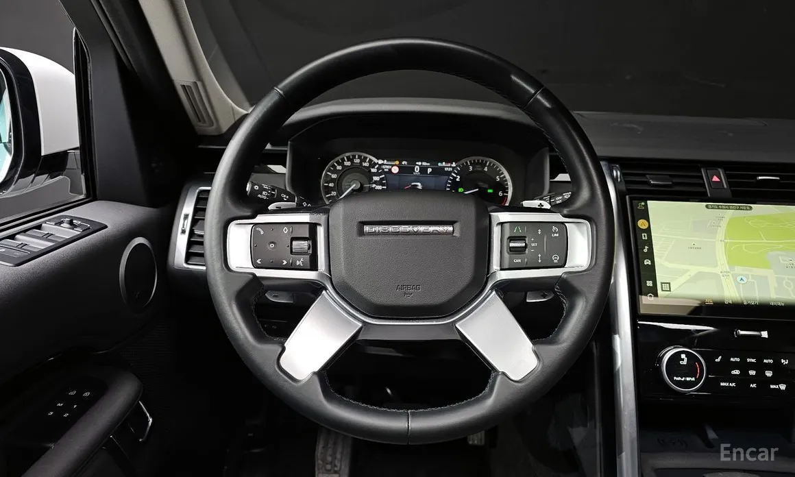 Фото 13 - Land Rover Discovery