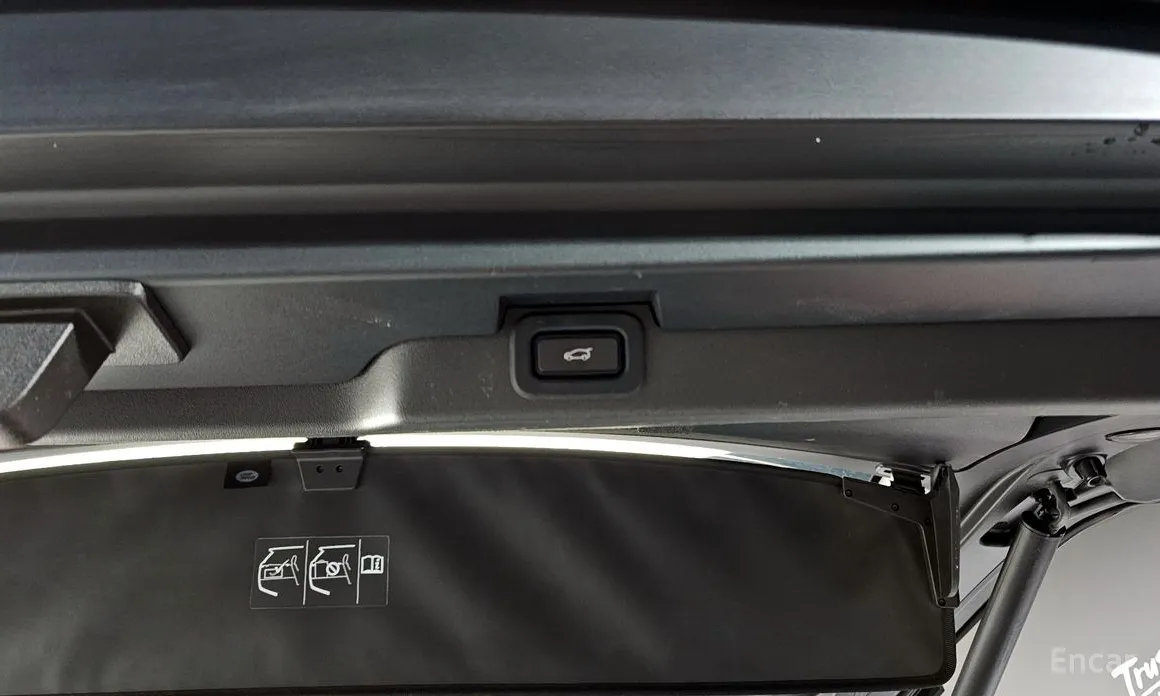 Фото 20 - Land Rover Discovery