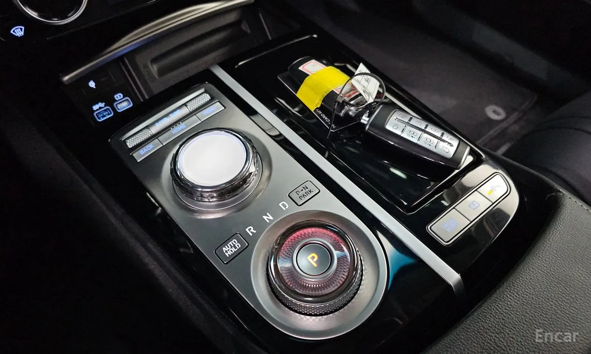 Фото 9 - Genesis G80