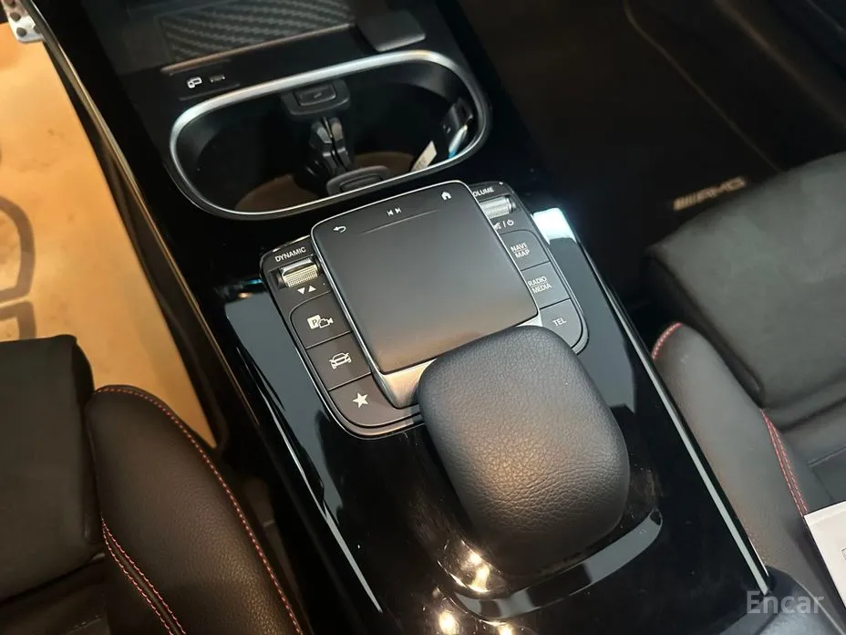 Фото 13 - Mercedes-Benz CLA-Class