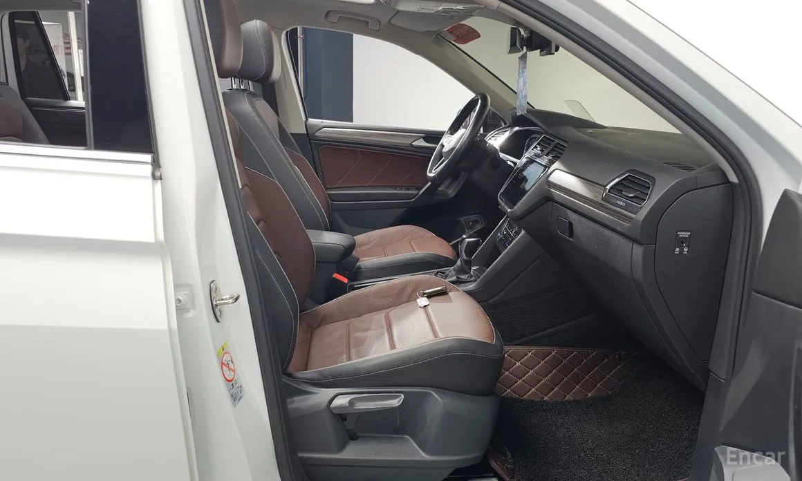 Фото 12 - Volkswagen Tiguan