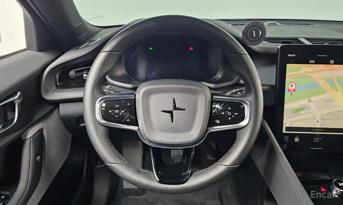 Фото 13 - Polestar 2