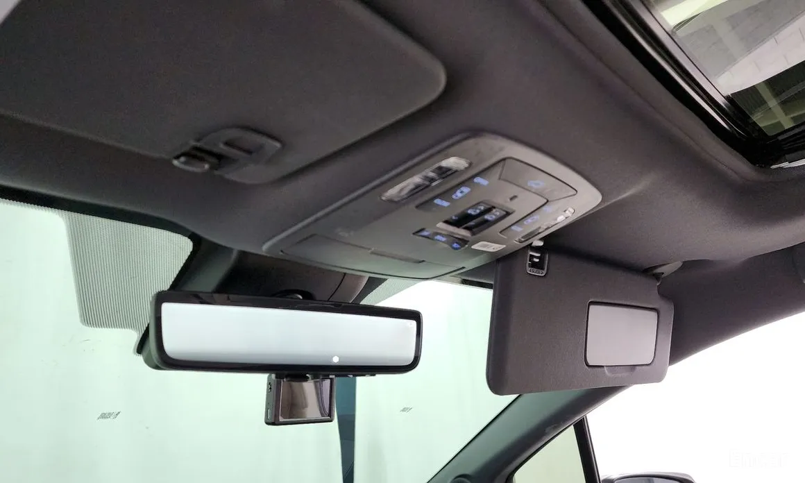 Фото 18 - Toyota Sienna