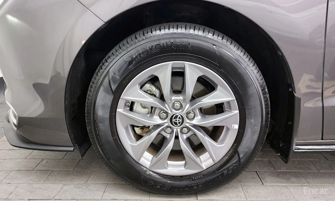 Фото 5 - Toyota Sienna