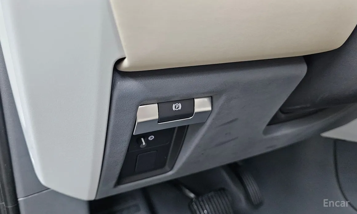 Фото 15 - Land Rover Defender