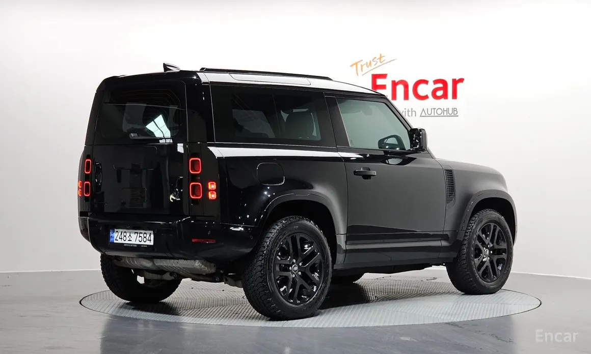 Фото 2 - Land Rover Defender