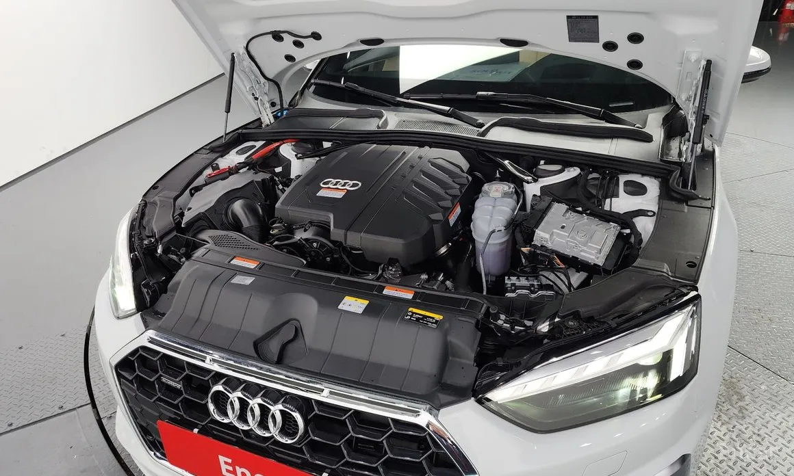 Фото 6 - Audi A5