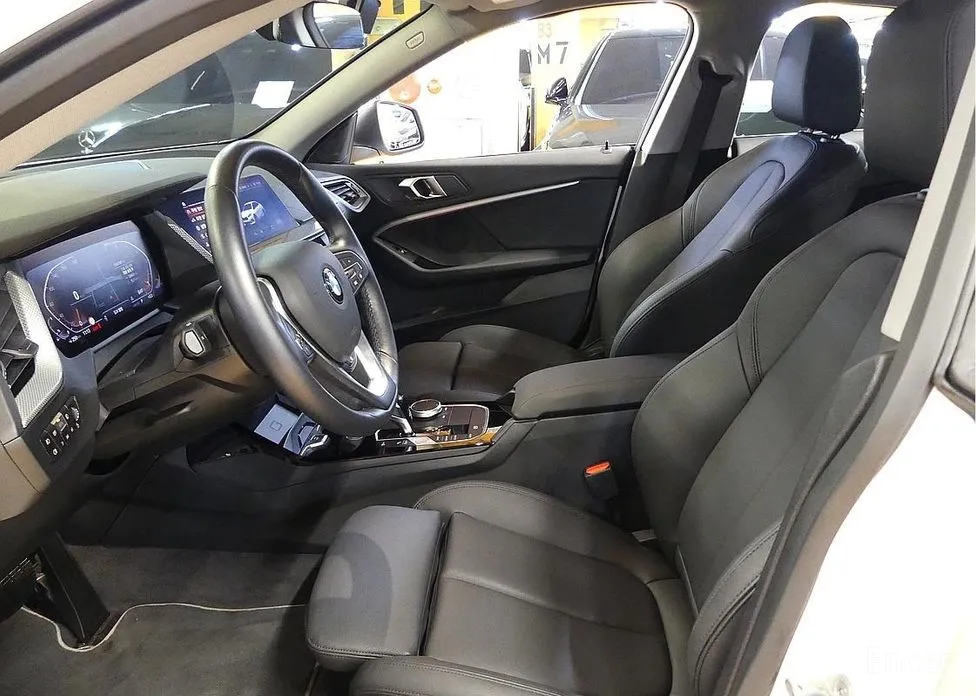 Фото 10 - BMW 2 Series