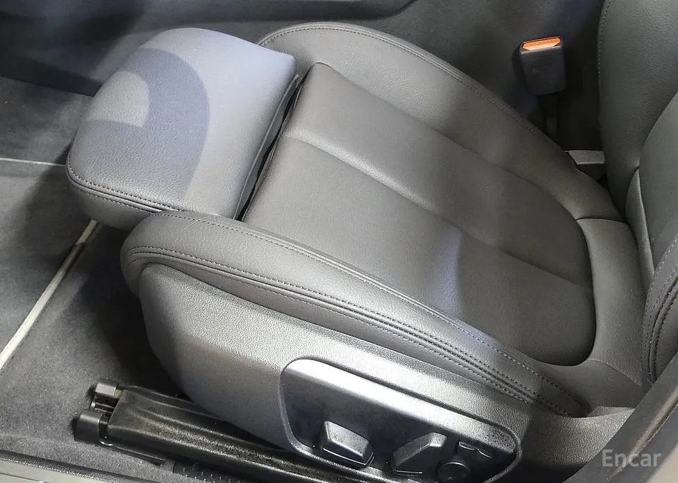 Фото 18 - BMW 2 Series