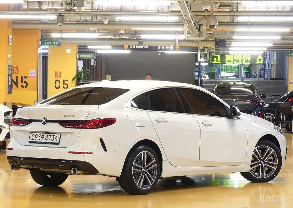 Фото 2 - BMW 2 Series